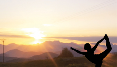 Reveil au sommet yoga Montclar les 2 vallées