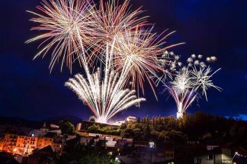 Feu d’artifice à Seyne