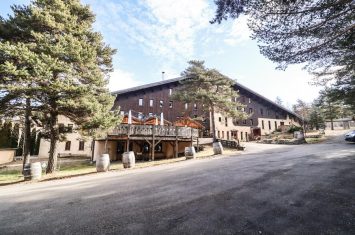 Hôtel Le Domaine de l’Adoux***