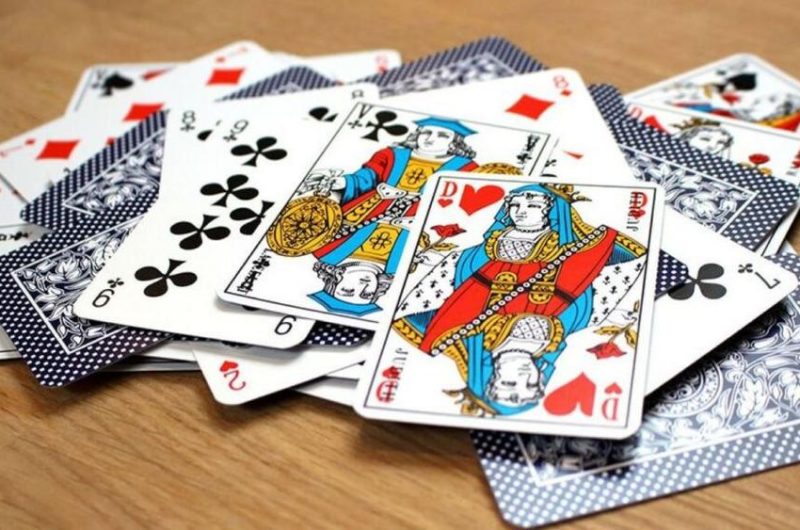 Soirée tarot à l‘Alternateur