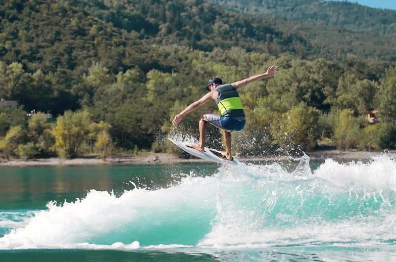 Wakesurf Serre-Ponçon – Sud Escapades SAVINES-LE-LAC