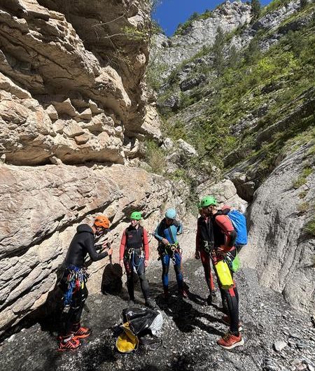 Rand&rsquo;O Canyon accompagnateur randonnée et canyoning_Seyne